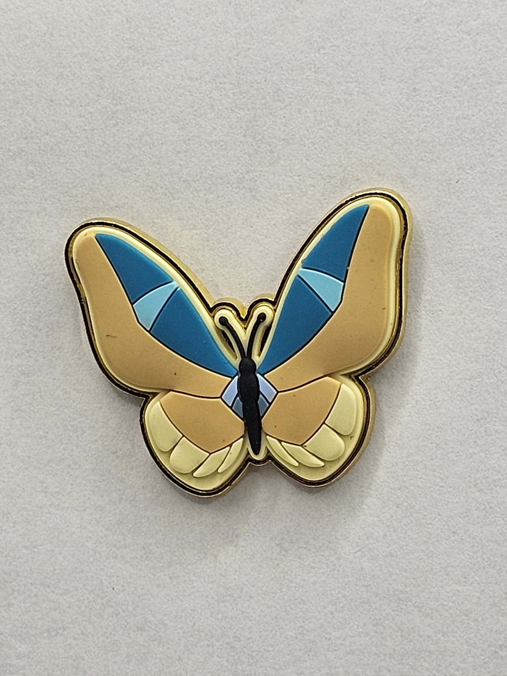 Pocahontas Disney Loungefly Princess Butterfly Blind Box Mystery PVC Pin 2025 F4